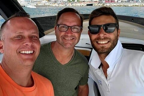 Excursión privada de día completo a Ischia y Procida con un atractivo de 35 pies