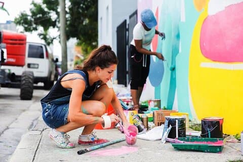 Dipingi il tuo murale Wynwood con l'artista locale di Miami