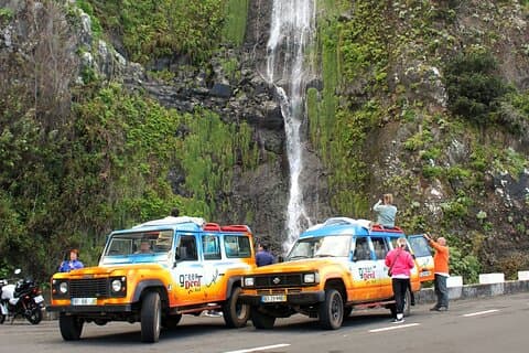 Volcanic Pools og Northwest 4WD Full Day Tour