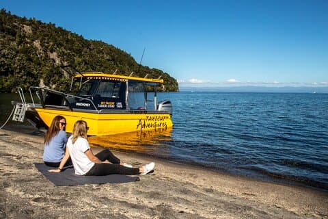 Waihora Bay Shared Tour from Kinloch Marina