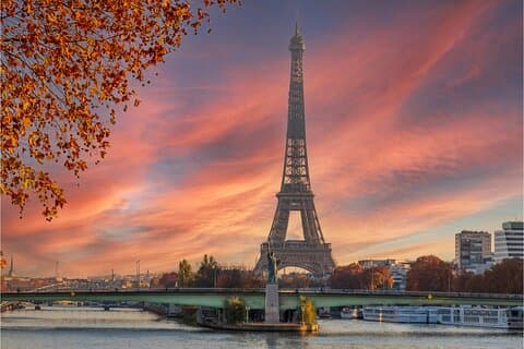 Tour de ônibus privado ativo em Paris