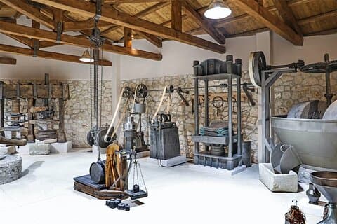 Tour de cata de vinos y pueblos tradicionales