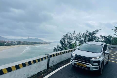 Private Car from Hue To Hoi an with English Speaking Driver