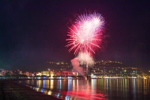 Fireworks Roses (New Free Audio Guide)