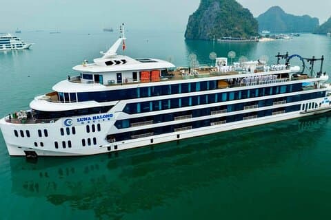 Ha Long Bay Premium Day Cruise i Luna luksus tur fra Hanoi