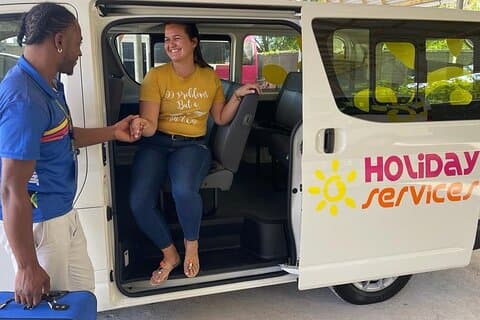 Kingston Airport Private Car to all hotels islandwide 1-3 pax