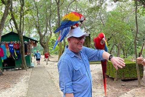 Tour esclusivo della vita selvaggia e della città di Roatan