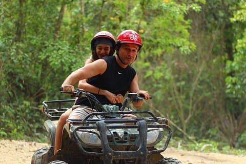 Adrenalin tur fra Cancún, ATV, Zipline, Cenote og Lunch