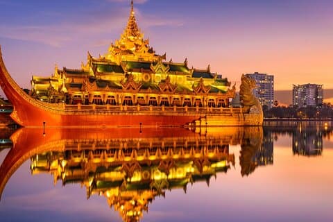 Halvdag spirituel Shwedagon Pagoda tur i Yangon