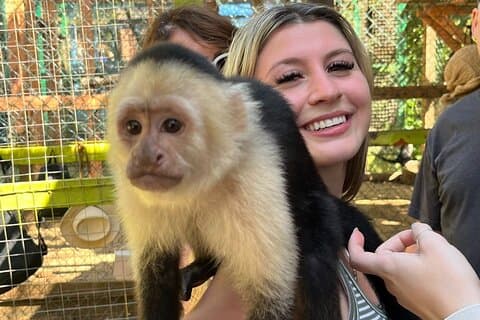 ATV Ride and Animals Park Tour Mahagoni Bucht und Häfen Roatan