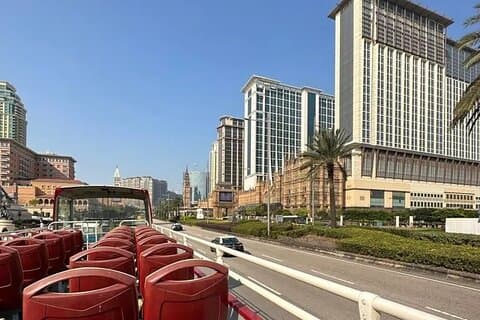 Tour in autobus scoperto Hop-On Hop-Off a Macao