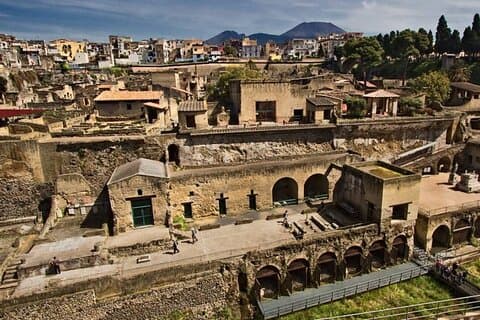 Pompeii en Herculaneum Small-Group met een Expert Archeoloog