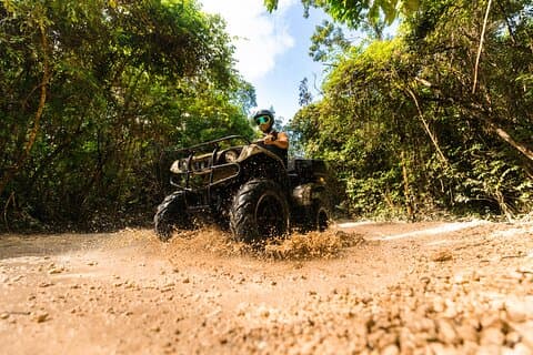 ATV, Ziplines & Cenote med transport
