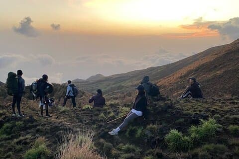 Hiking in Mount Cameroon 3 days and 2 nights