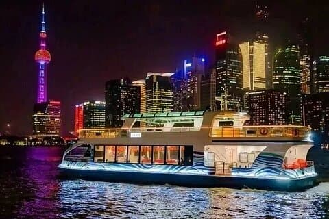 Tour notturno in crociera sul fiume con esperienza culinaria in stile Xinjiang