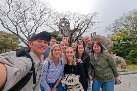 Hiroshima 3-Hour Peace Walking Private Tour with Local Guide