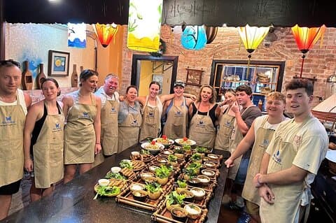 Toitoi - Hanoi Culinair Geheim kookles