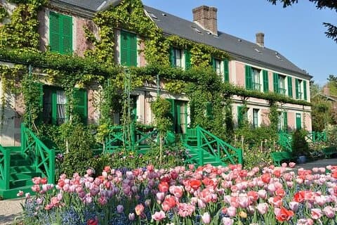 Rouen & Monet's Giverny Private Tour from Honfleur I Guide Option