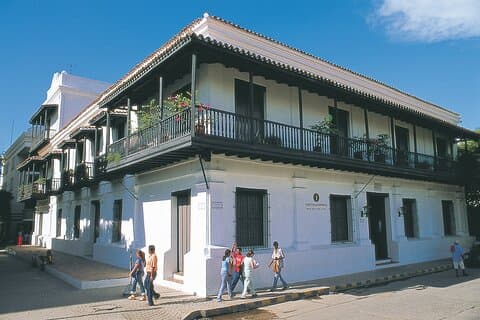 Tour privado a pie por el centro histórico de Santa Marta