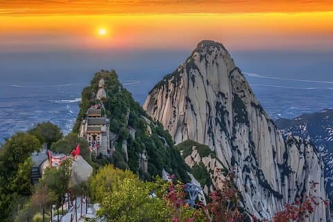 Excursión de un día a Huashan con conductor inglés