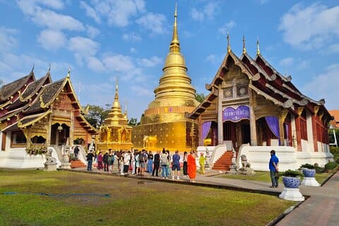 Visite à pied du temple de Chiang Mai et méditation avec un ancien moine 1