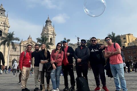 Innenstadt von Lima mit Besuch der Katakomben und Barranco-Tour