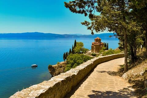 Lake Ohrid in a Day: Group Tour to the UNESCO City from Skopje