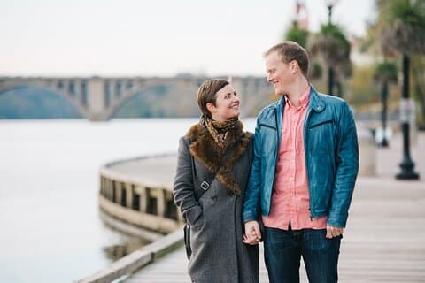 Romantisches Fotoshooting an der Georgetown Waterfront in Washington
