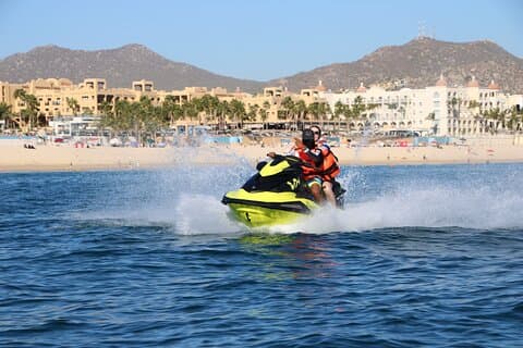 New Jetski Adventure in Cabo San Lucas Bay with Hotel Pickup 1hr