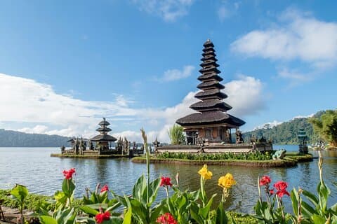Ontdek Noord Bali (Tempel, Waterval, Rijstterras)