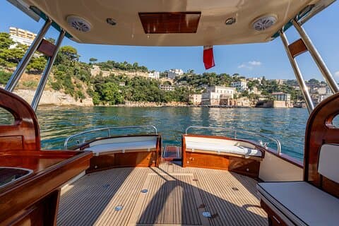 Excursión en barco semiprivado a la costa de Amalfi desde Sorrento