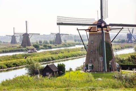 Visite privée de La Haye à Kinderdijk Gouda et au château de De Haar