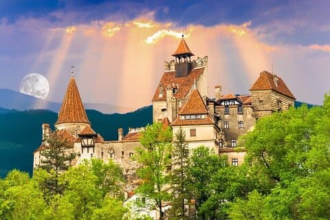 Bran Castle, Transsylvaniens amfiteater och Alpernas berg- och dalbana