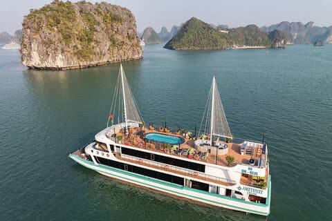 Amethyst - Luksus 5-stjernet krydstogt fra Halong Bay med overførsel