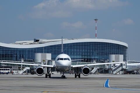 Traslado privado Bucarest Aeropuerto