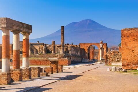Kør til Pompeii Sorrento fra Salerno