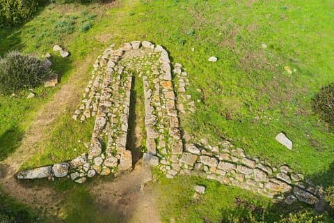 Santa Teresa Gallura besök till arkeologiska monument