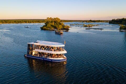 Crociera di birdwatching all'alba da Victoria Falls Hotels