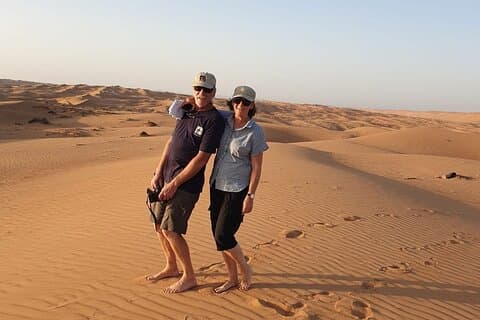 Paquete turístico privado de 2 días y 1 noche en Wahiba Sands