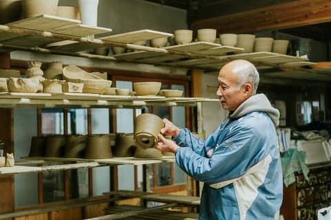 "Tamba-yaki" Ancient Kilns Guided Tour by Local Pottery Artist