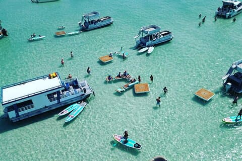 Premium Non-Private 3 Hour Crab Island Tour with Bathroom