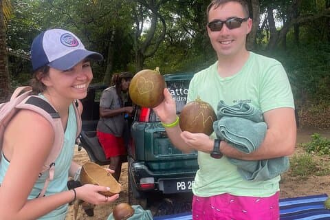 Autentiska St Lucia Calabash Carving erfarenhet med lokal konstnär