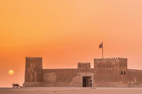 Full dagstur til Qatar nord og vest med henting fra Doha