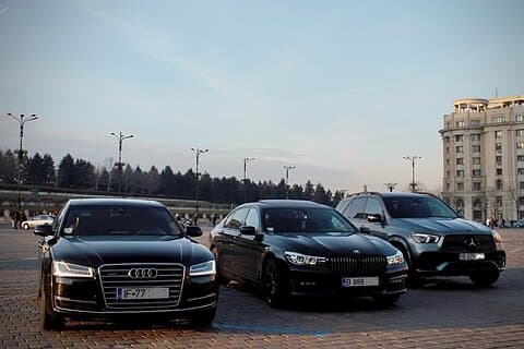 Experiencia de transporte VIP al aeropuerto en Bucarest