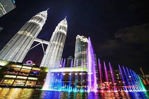 Notti incantevoli: tour serale privato delle gemme nascoste di KL City