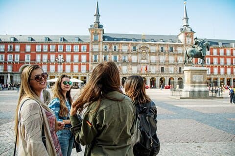 Madrid Habsburger Geschichte, Königtum und Legenden entdecken