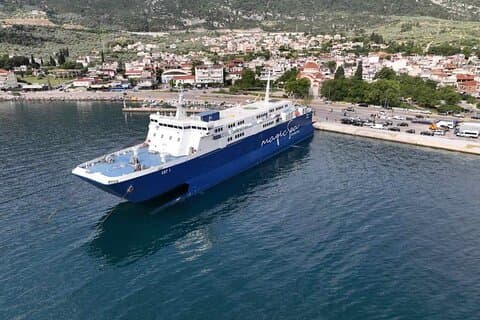 Transfer privado de Atenas para Porto de Agios Konstantinos