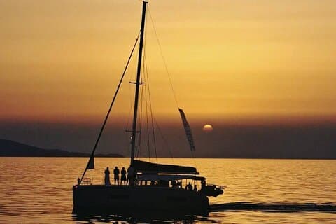 Ayia Napa: Afternoon Catamaran Cruise with Lunch & Open Bar