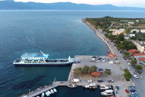 Privat transfer från Athens till Arkitsa Port