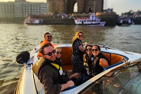 Elephanta Island privat motorbåt tur från Mumbai - 6pax